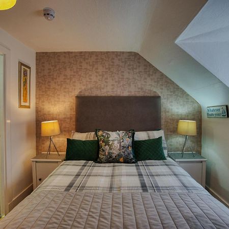 Pitfaranne Guest House 인버네스 외부 사진