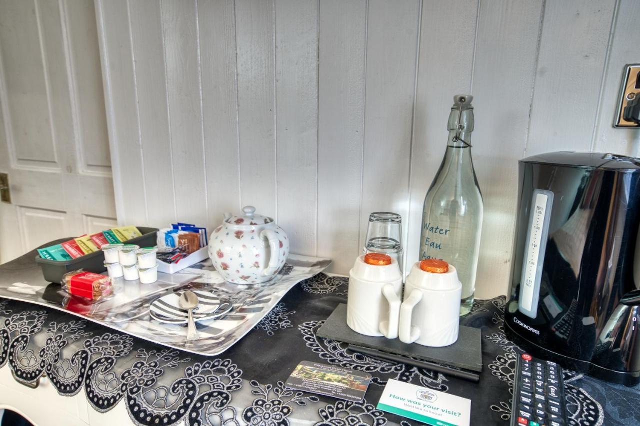 Pitfaranne Guest House 인버네스 외부 사진