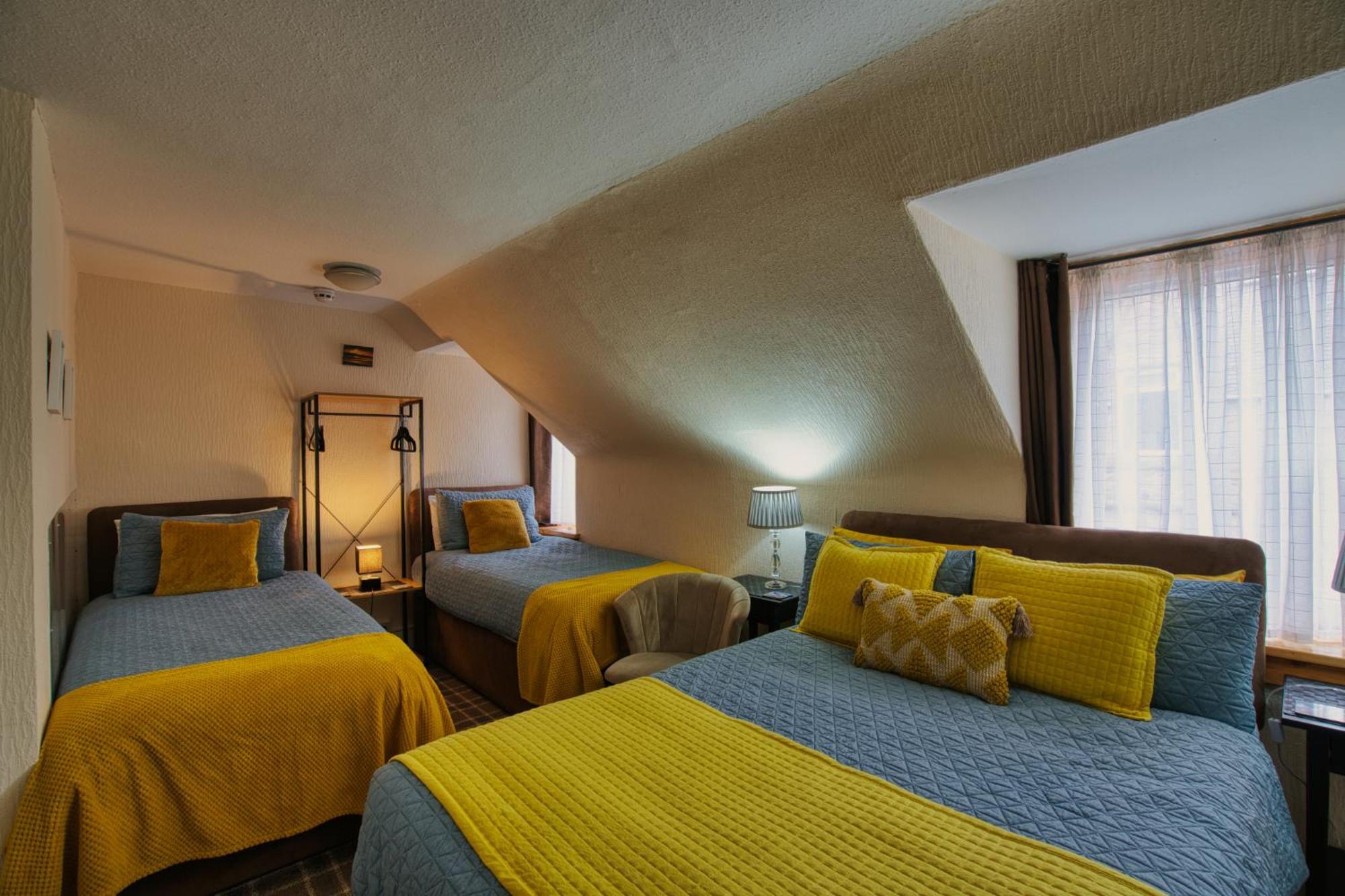 Pitfaranne Guest House 인버네스 외부 사진