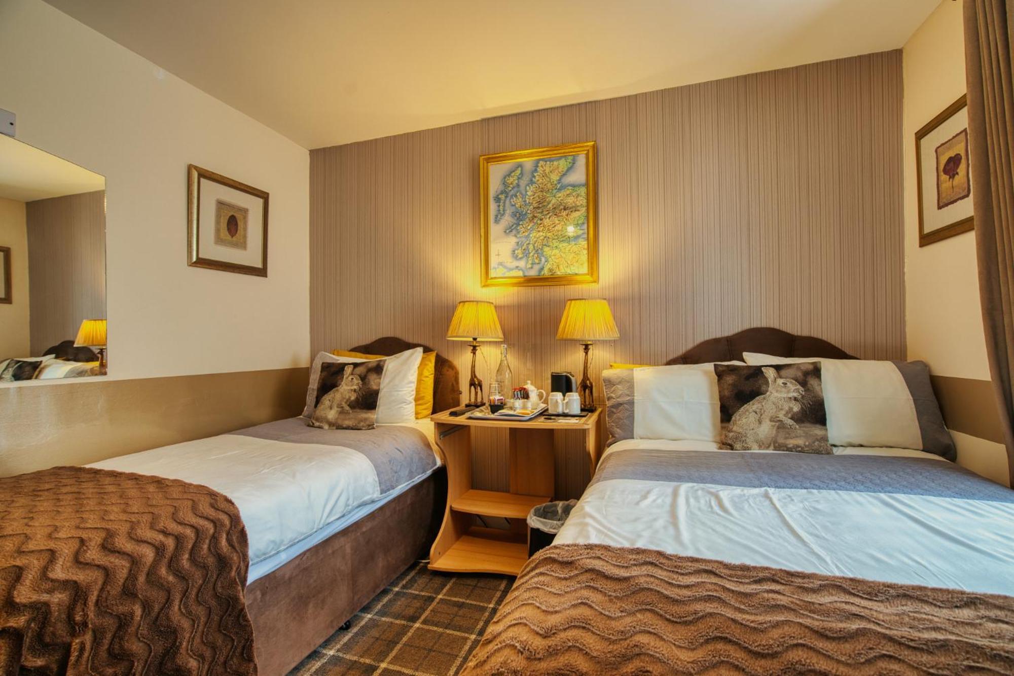 Pitfaranne Guest House 인버네스 외부 사진