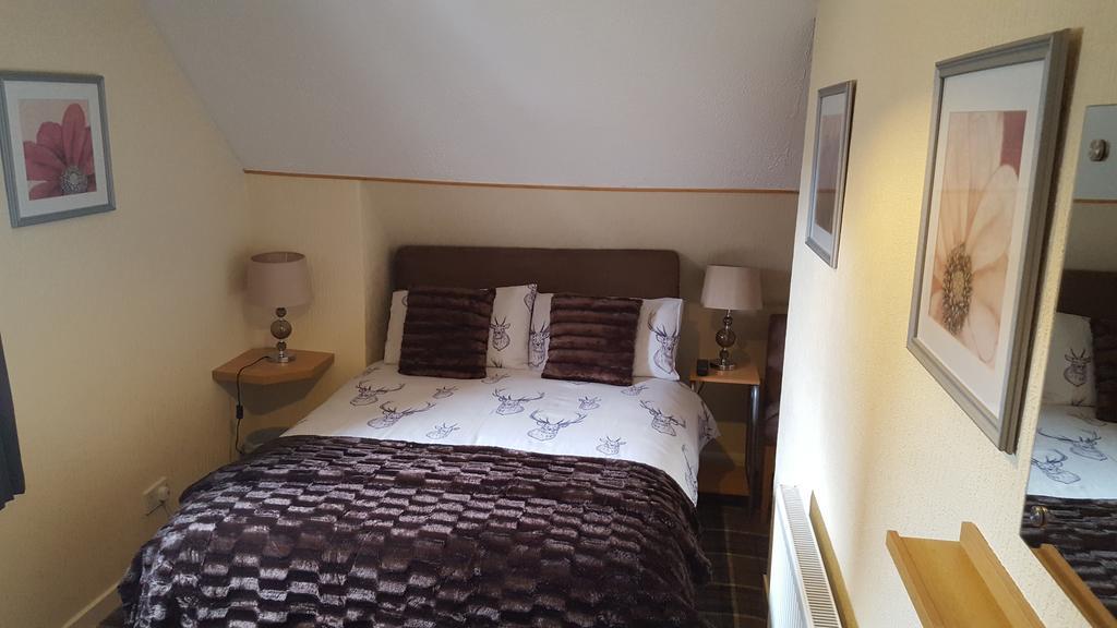 Pitfaranne Guest House 인버네스 외부 사진